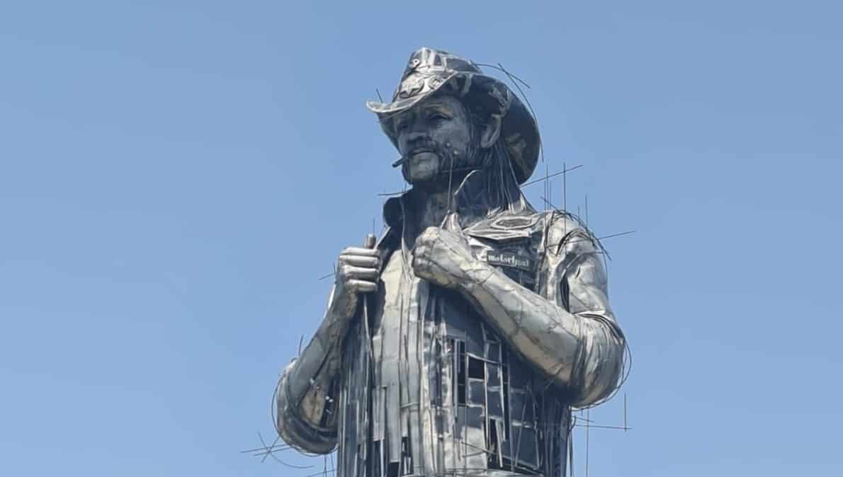 Lemmy Statue Hellfest