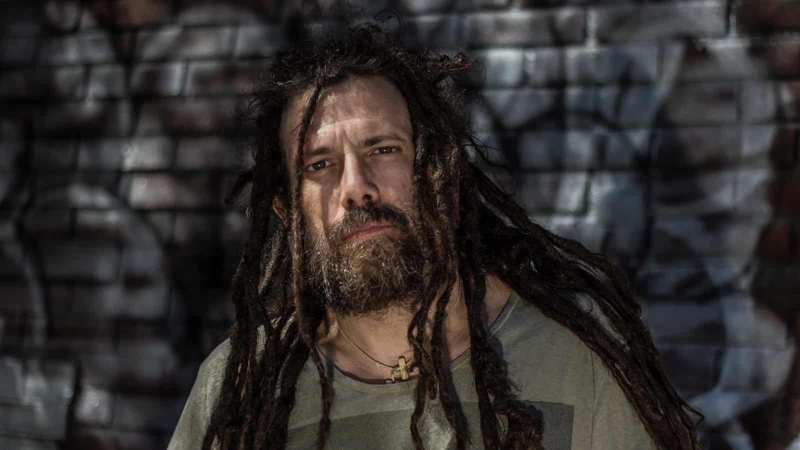 Chris Barnes