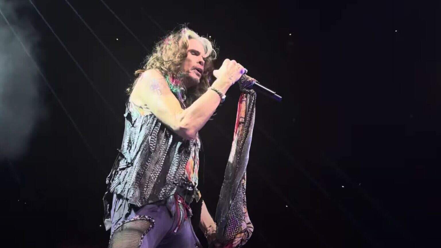 New Update Emerges On Steven Tyler’s Vocal Cords Ahead Of Aerosmith ...