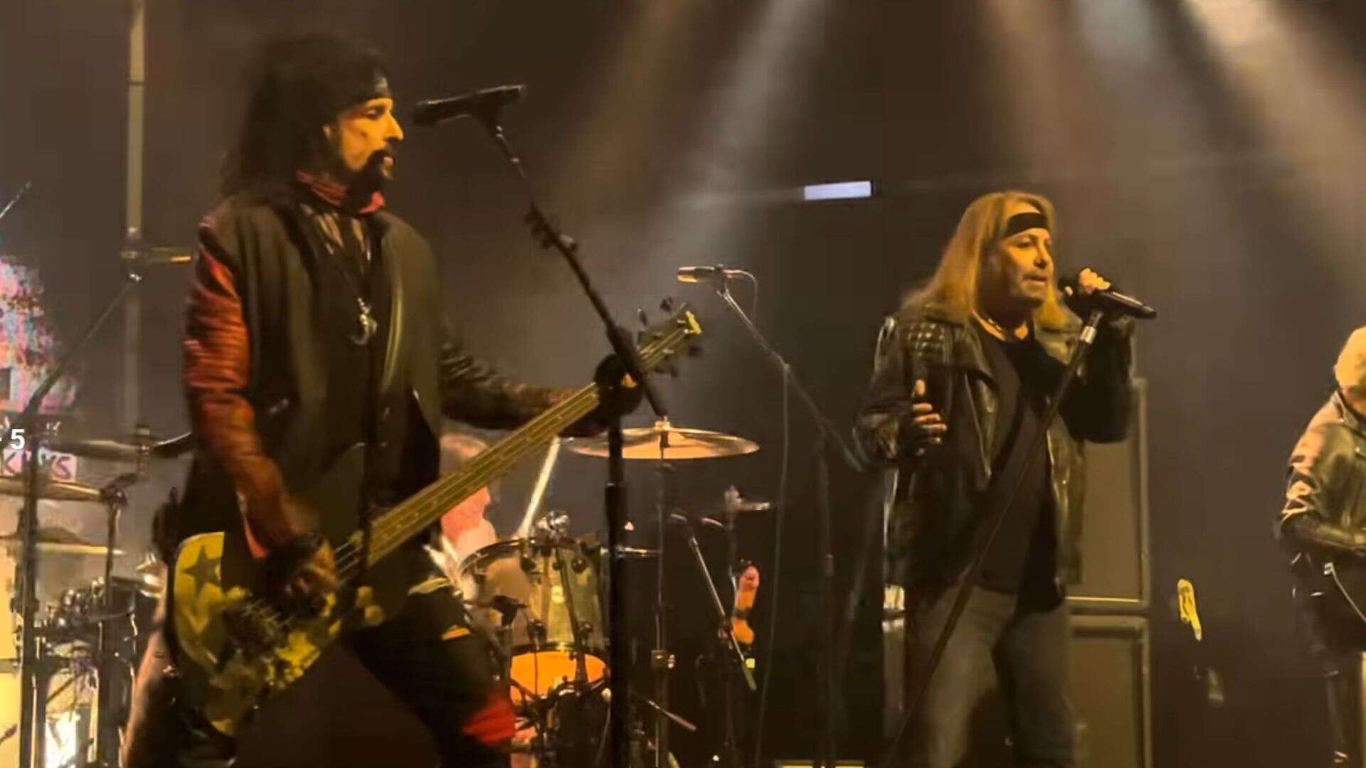 Nikki Sixx Vince Neil