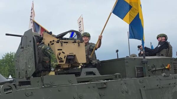 Bruce Dickinson Tank 2026