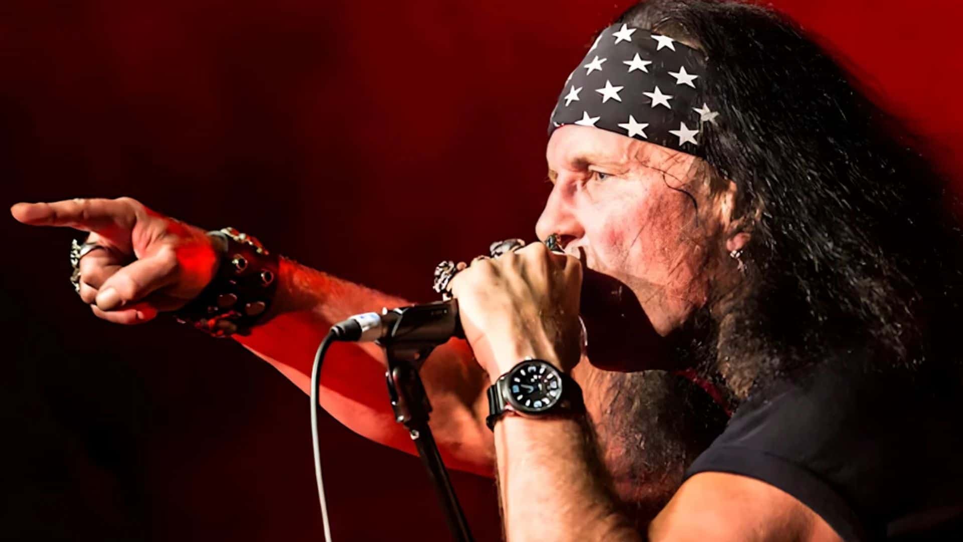 Dave Evans AC/DC