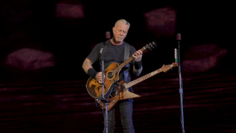 Watch Metallica Perform 'Fade To Black' At Las Vegas Sphere In New Pro ...